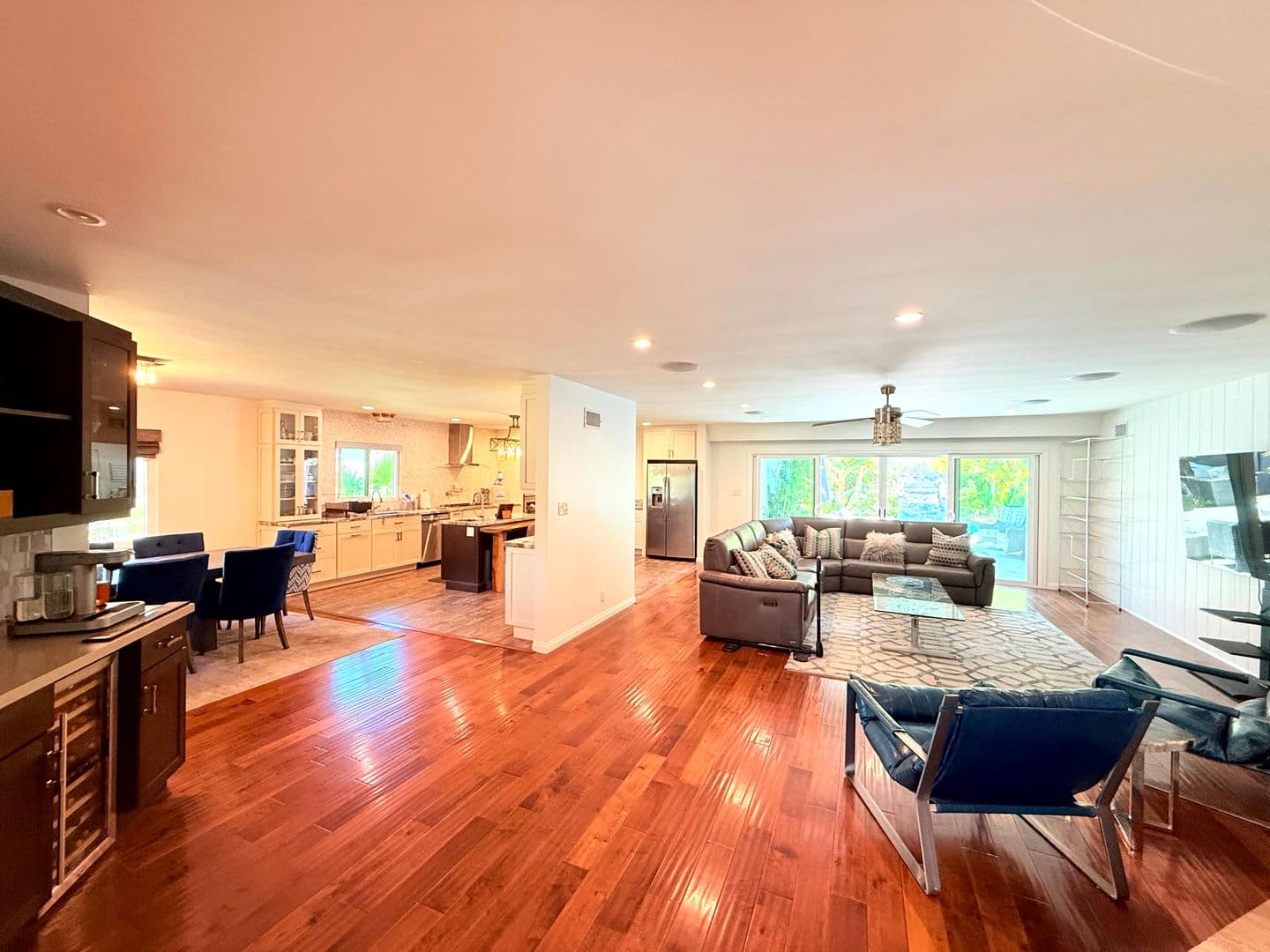 Los Angeles House: 5500 Shenandoah Avenue