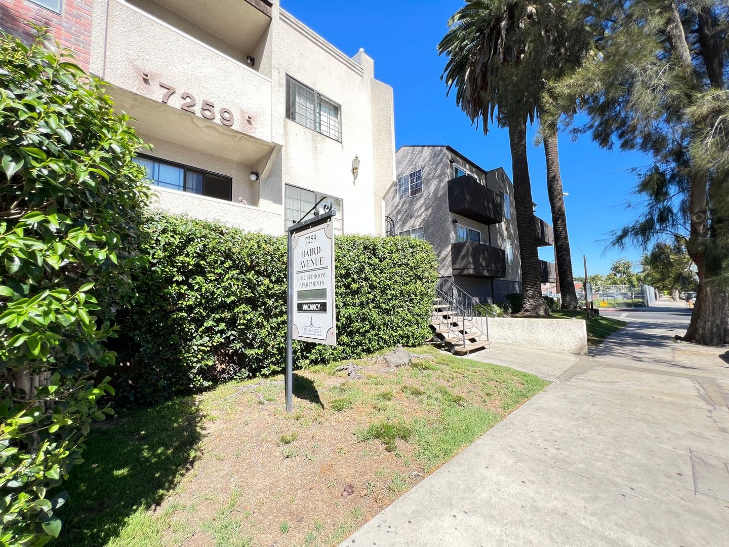 Reseda Apartment: 7259 Baird Avenue