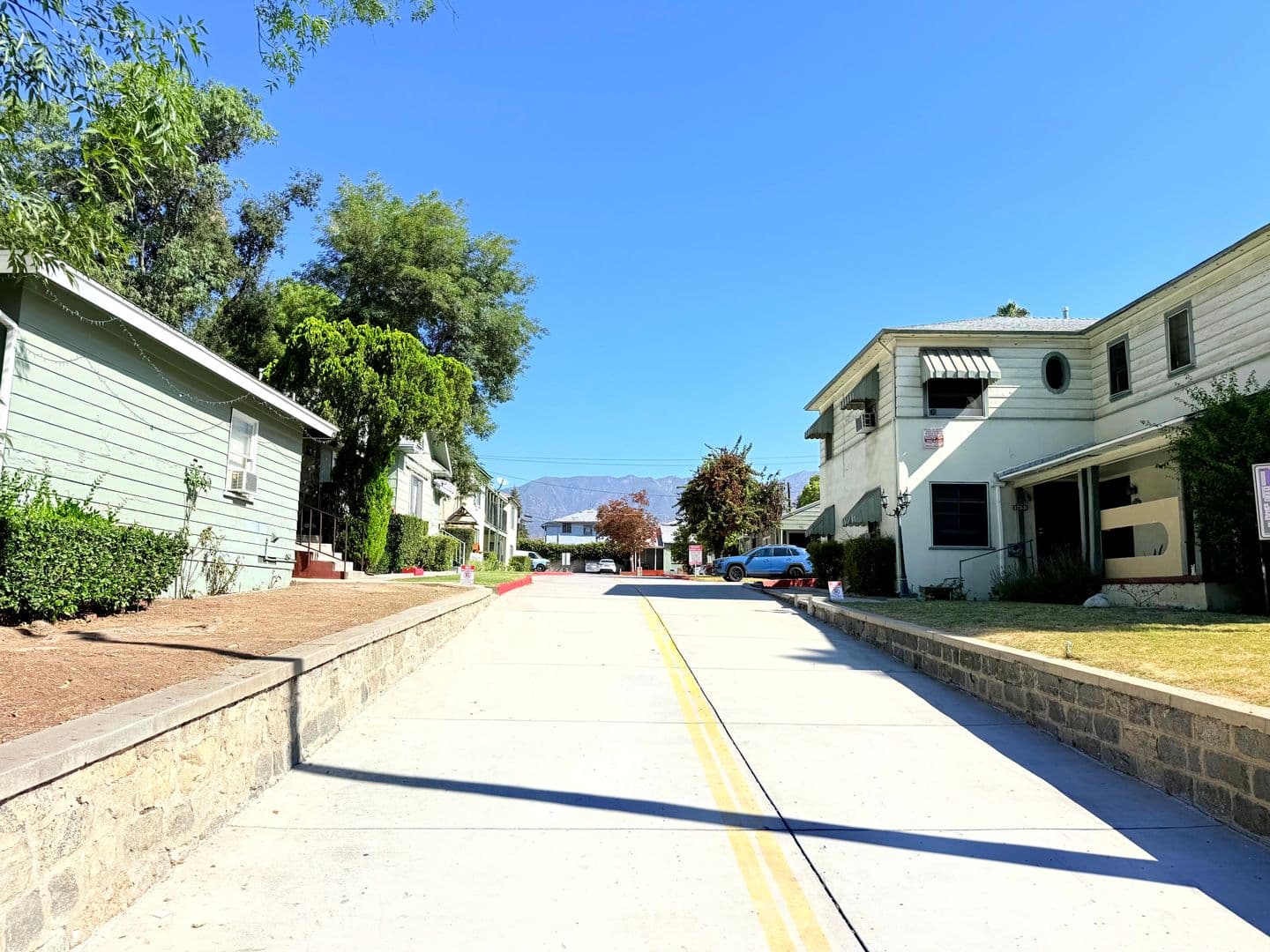 Pasadena Apartment: 357-373 E. Washington Blvd.