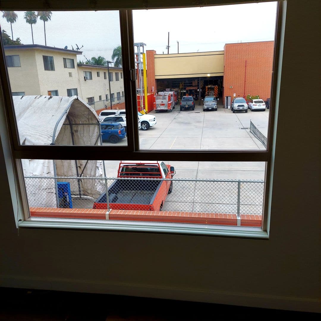 Canoga Park Apartment: 6816 Independence Ave