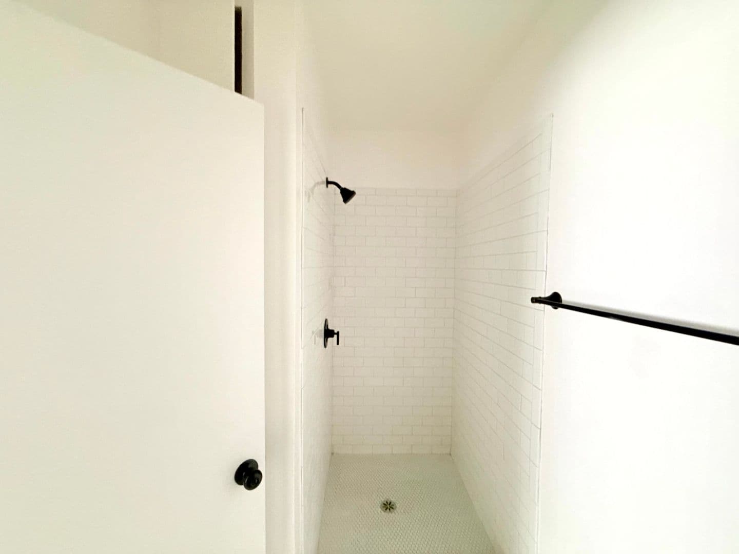 Los Angeles Apartment: 1426 South Point View St.