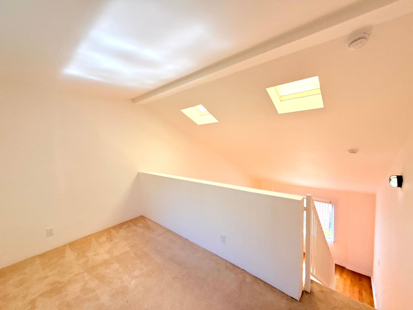 Los Angeles Apartment: 6200-6206 Fountain Avenue