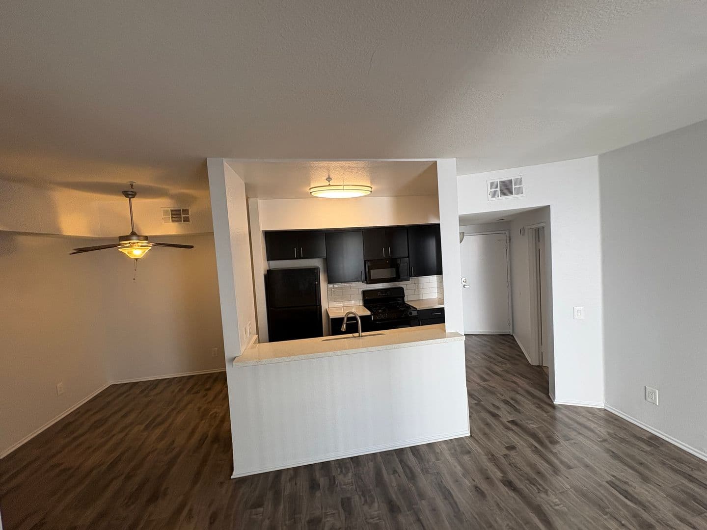 Los Angeles Apartment: 1443 N. Fuller Avenue