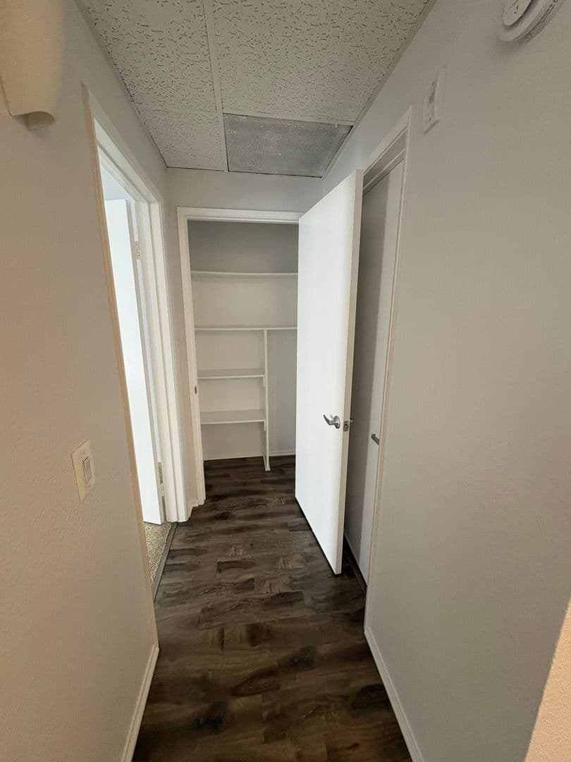 Los Angeles Apartment: 1443 N. Fuller Avenue
