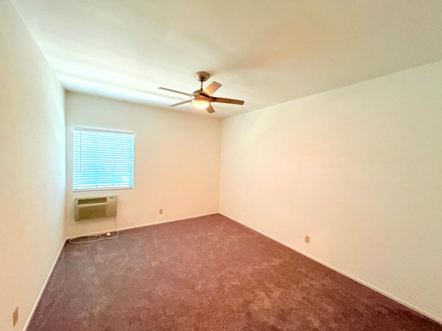 West Hollywood Apartment: 8130 Norton Ave