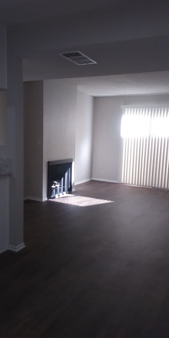 Santa Clarita Apartment: 17740 Scherzinger Lane