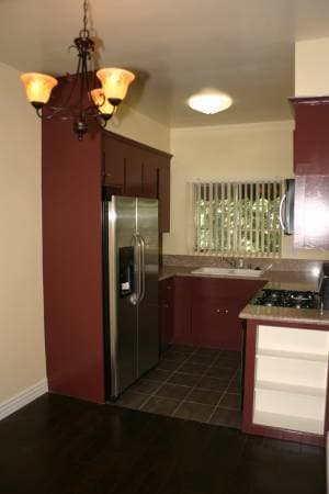 West Hollywood Apartment: 8130 Norton Ave