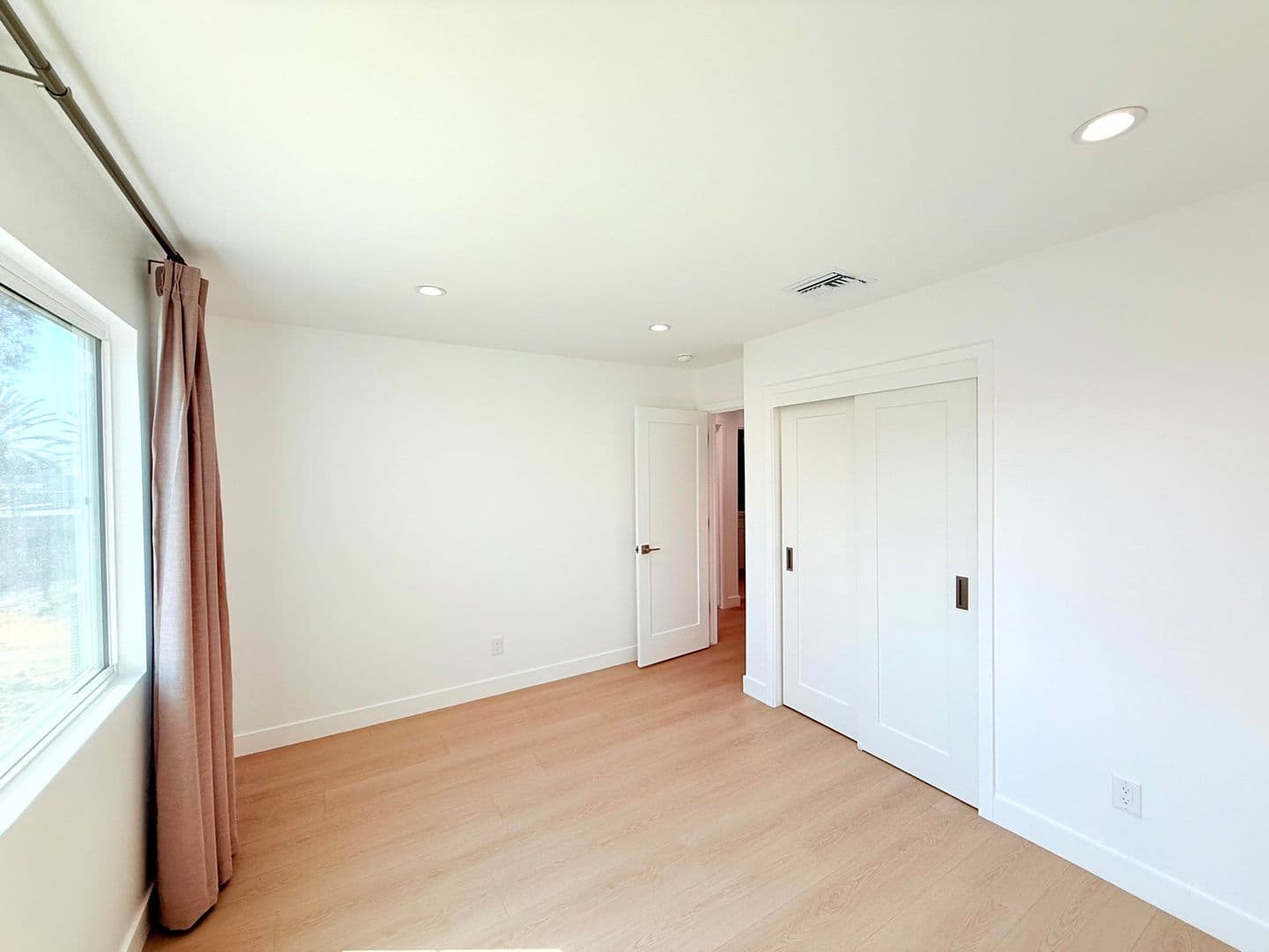 Pacoima Multiplex: 10839 Fellows Avenue - 10839 - House
