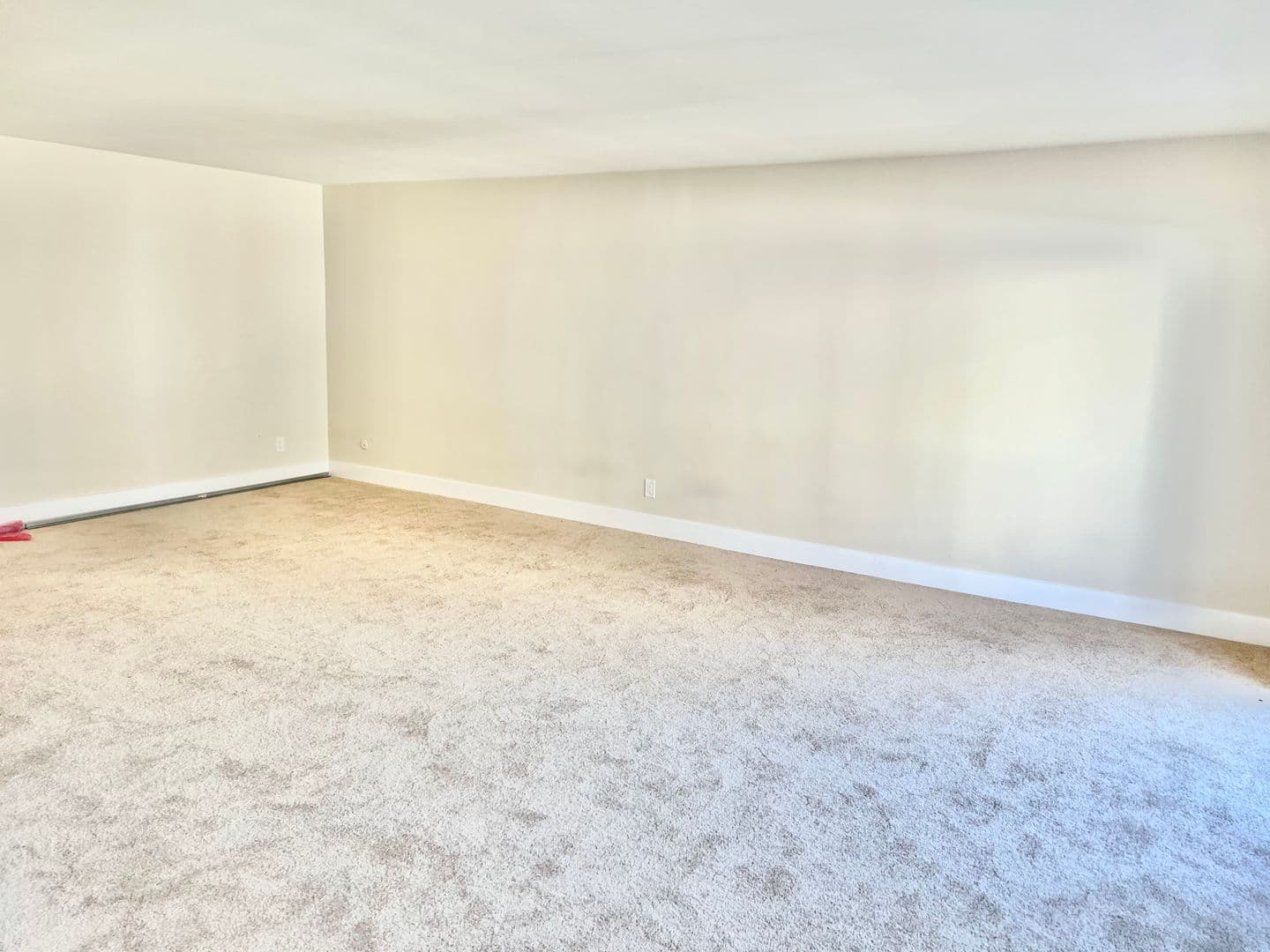 Sherman Oaks Apartment: 4647 Vista Del Monte