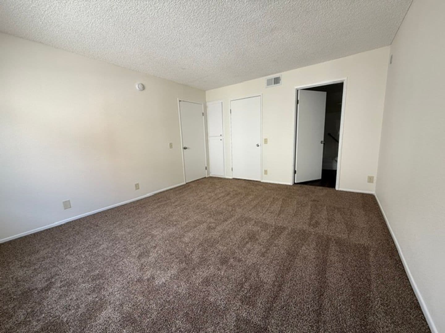 Reseda Apartment: 7235 Baird Avenue