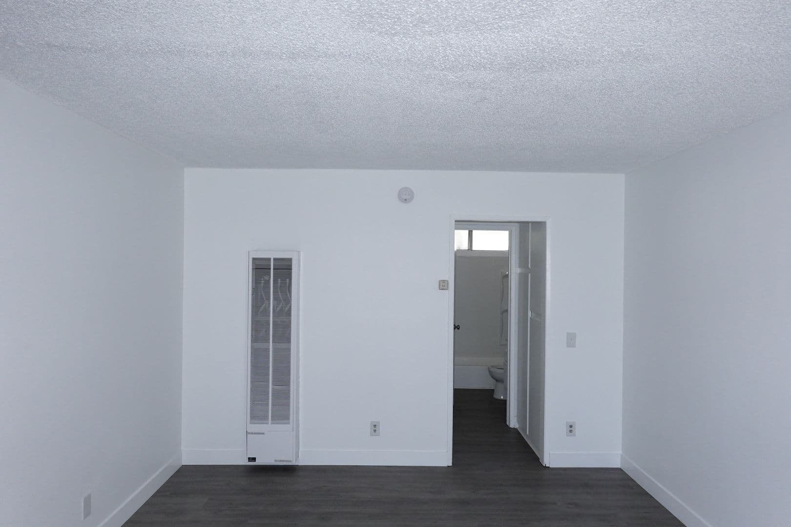 Los Angeles Apartment: 2227 W. Avenue 33