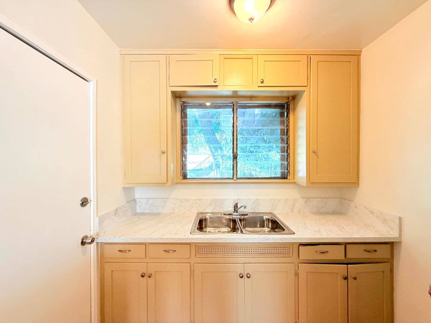 Pasadena Apartment: 357-373 E. Washington Blvd.