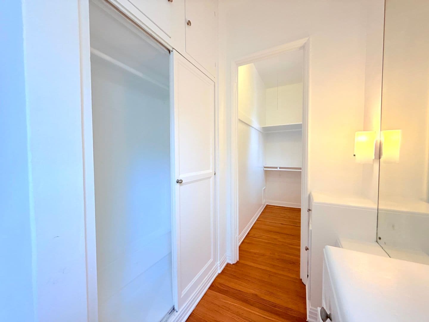 Los Angeles Apartment: 3919 W. 8th Street