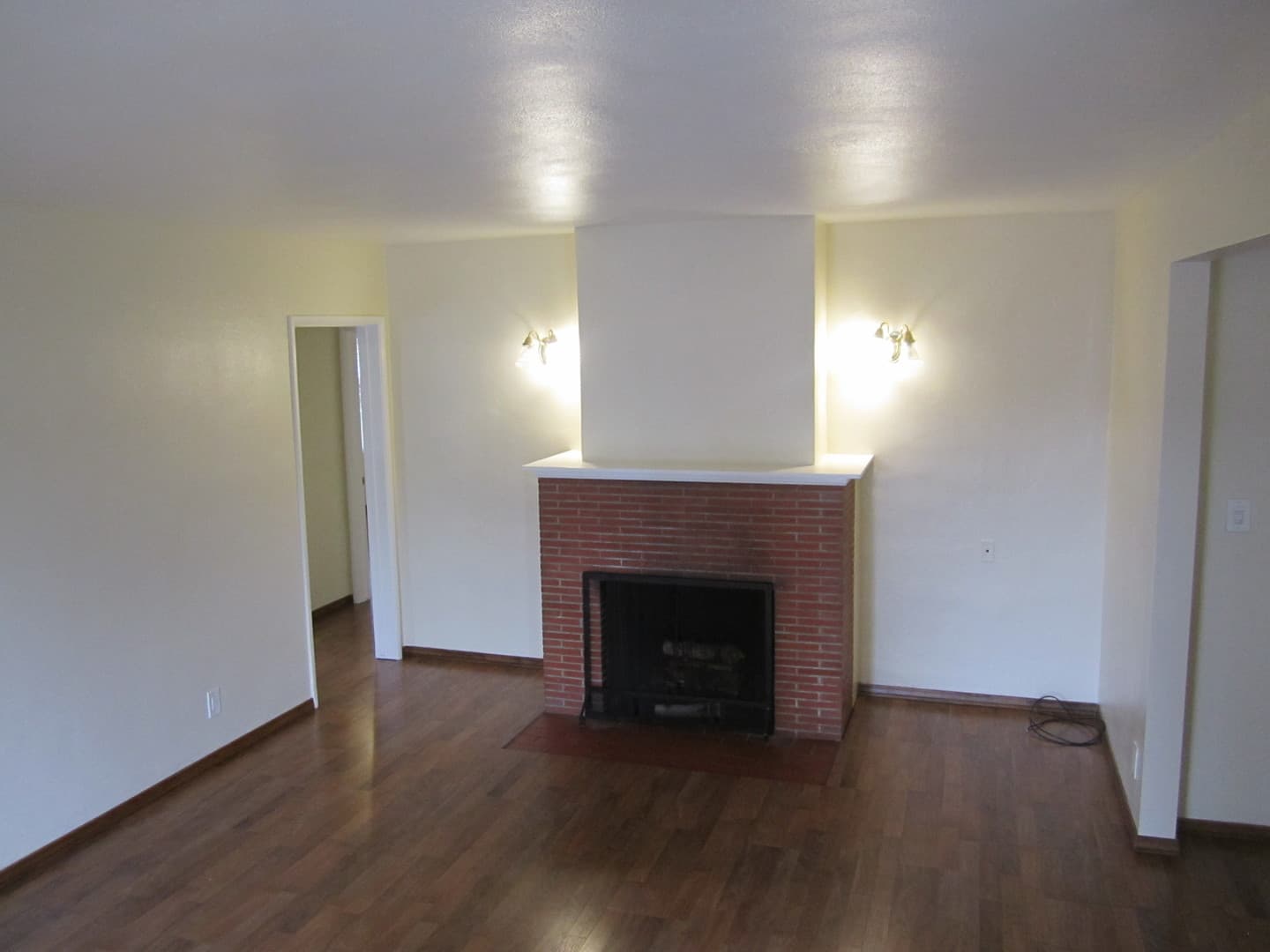 East Los Angeles Apartment: 6165-6167 E Olympic Blvd