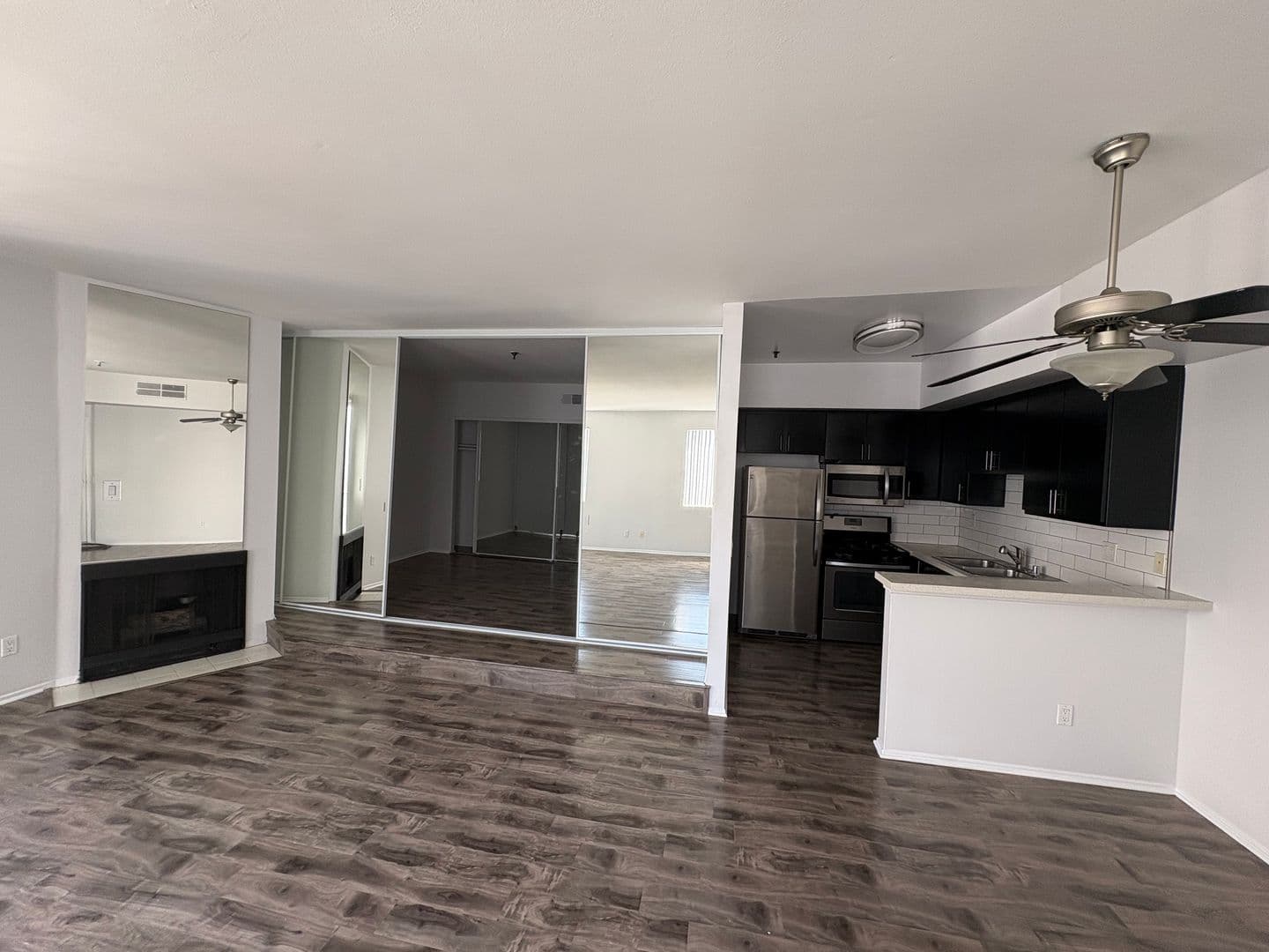 Los Angeles Apartment: 1443 N. Fuller Avenue