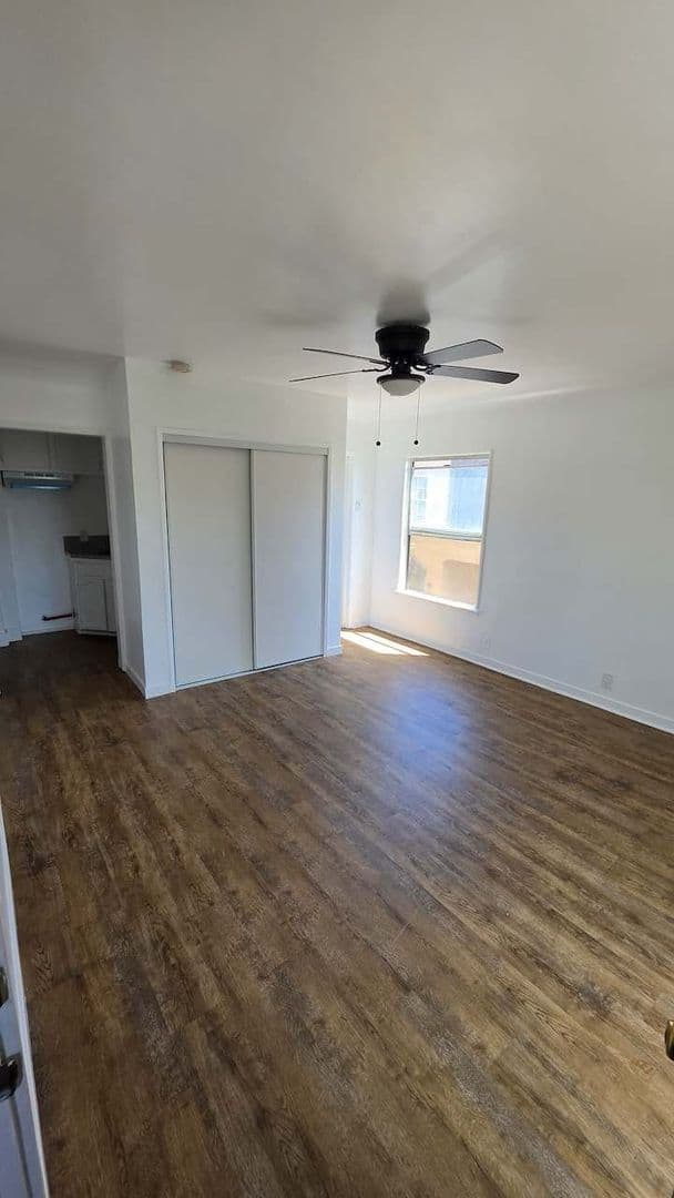 Los Angeles Apartment: 338 N. New Hampshire Ave.