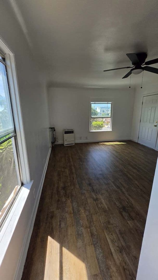 Los Angeles Apartment: 338 N. New Hampshire Ave.
