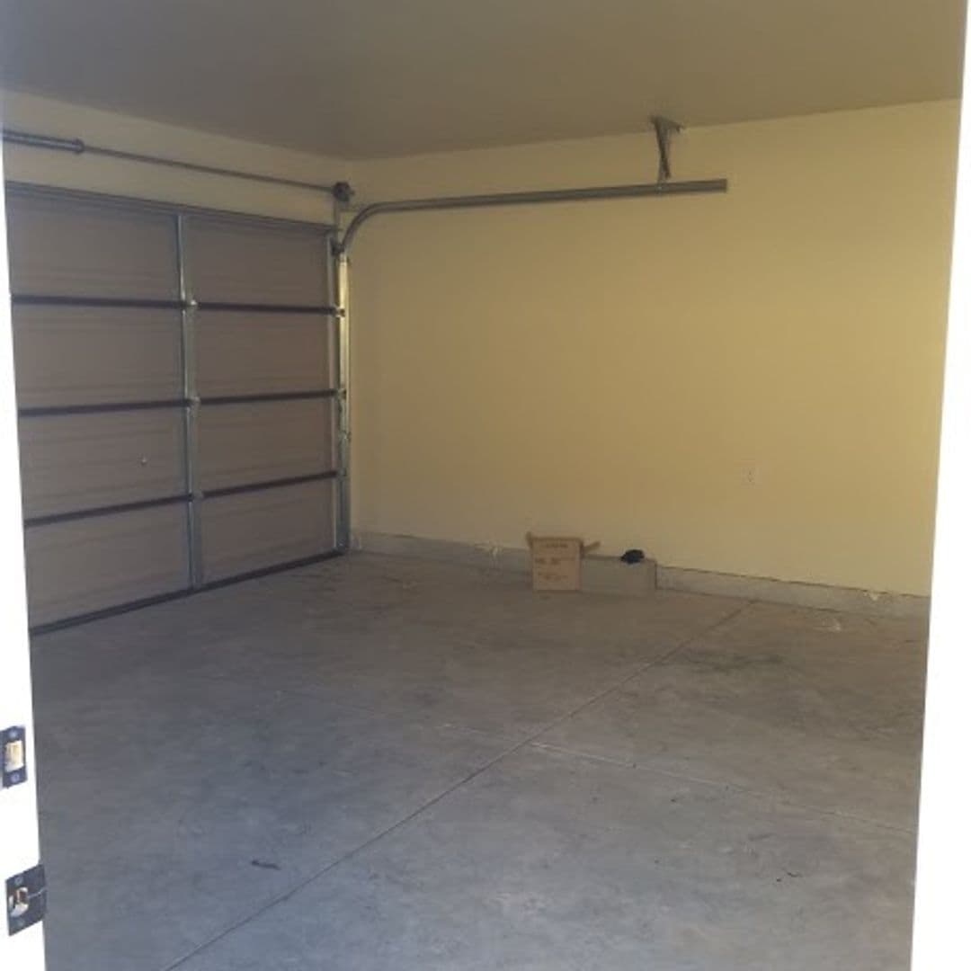 Los Angeles Apartment: 3778 - 3780 S. La Salle Ave.