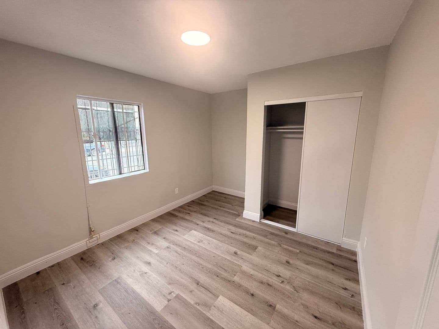 Los Angeles Apartment: 7400 S. Hoover Street