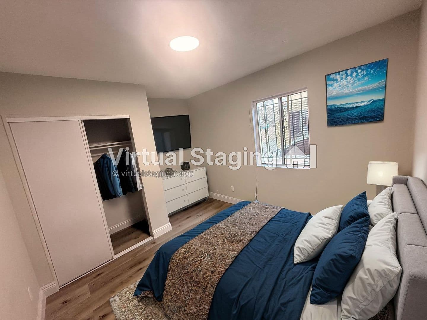 Los Angeles Apartment: 7400 S. Hoover Street