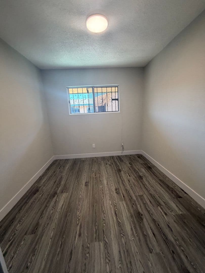 Los Angeles Apartment: 7830 S. Western Avenue