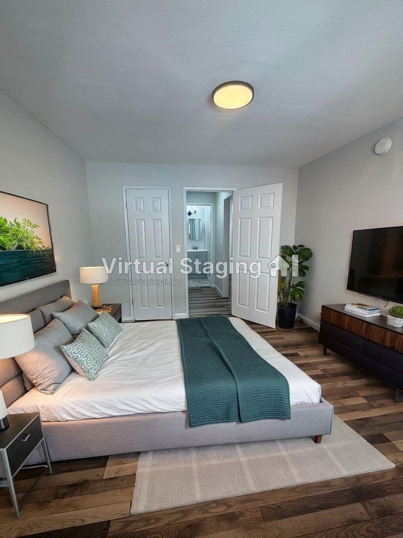 Los Angeles Apartment: 1230 W. 105th Street