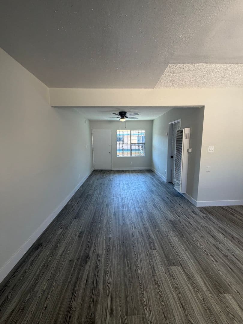 Los Angeles Apartment: 7830 S. Western Avenue
