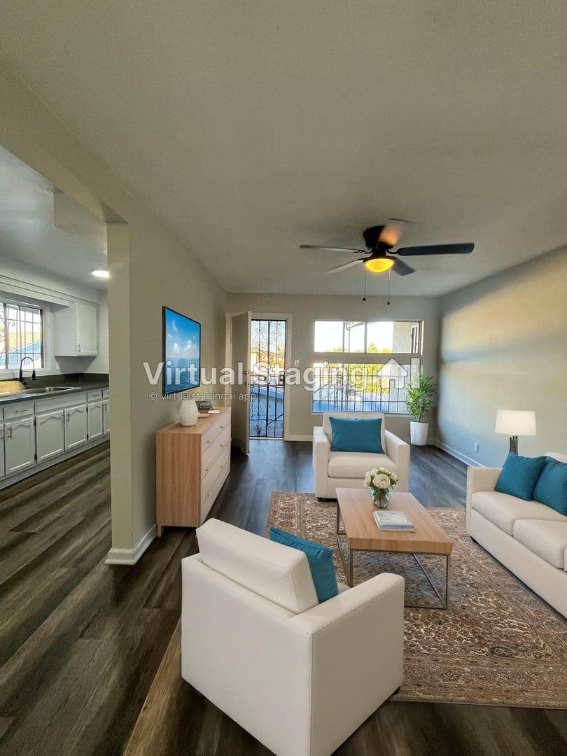 Los Angeles Apartment: 1324 W. 93rd Street