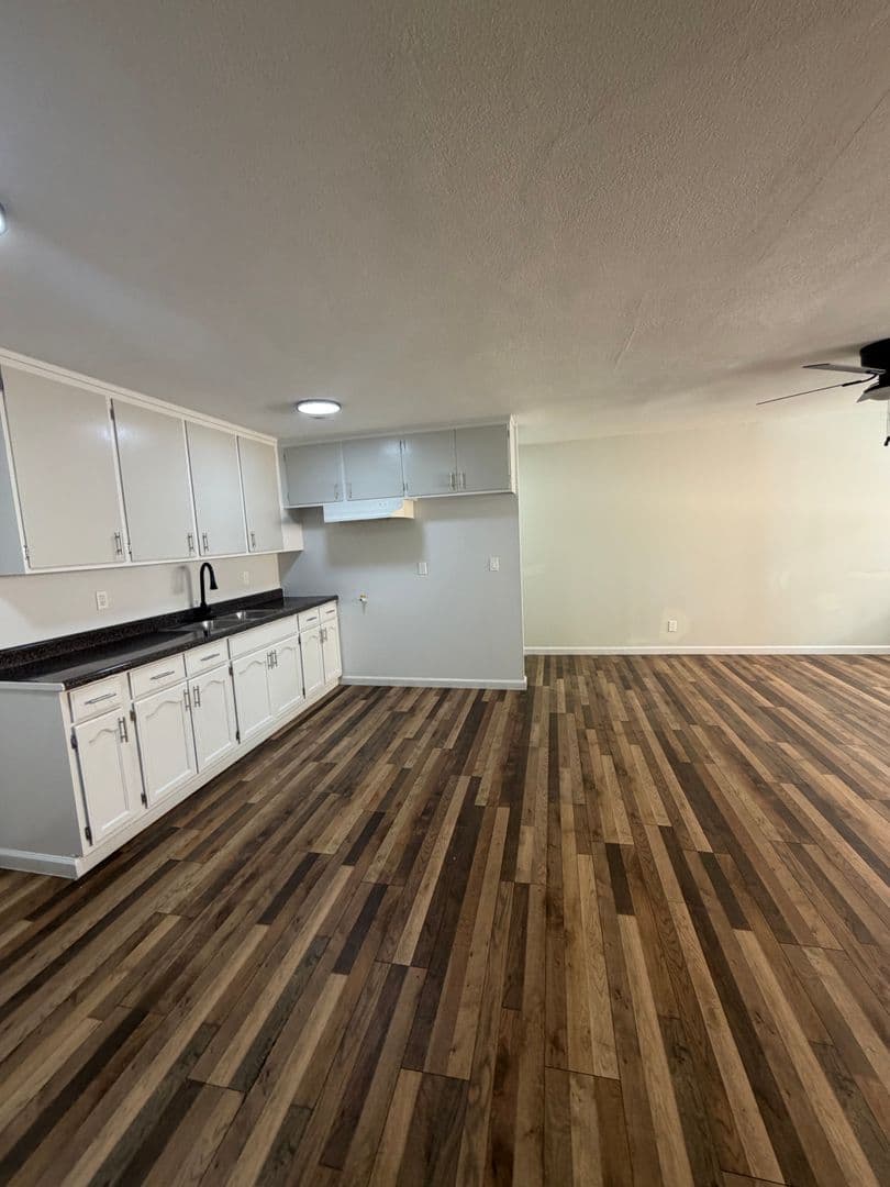 Los Angeles Apartment: 1230 W. 105th Street