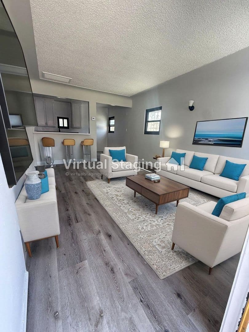 Los Angeles Apartment: 9625 S. Hoover Street