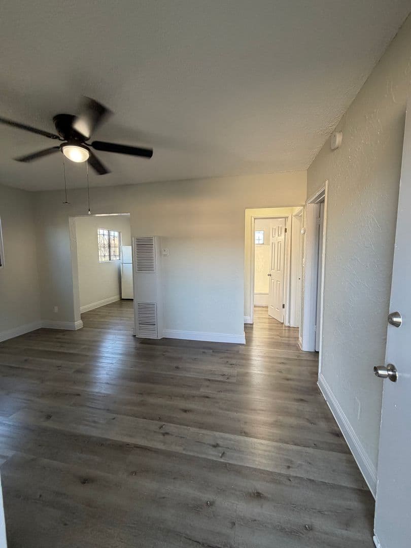 Los Angeles Apartment: 7843 S. Towne Avenue
