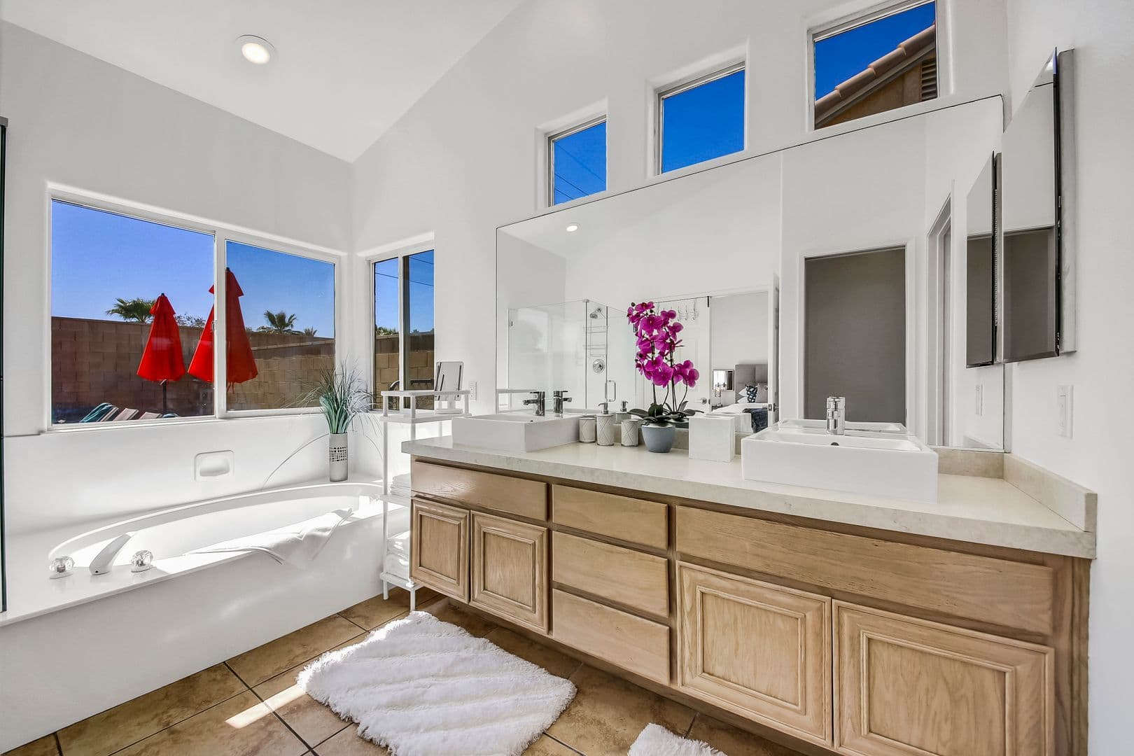 La Quinta House: 44595 Milago Dr.