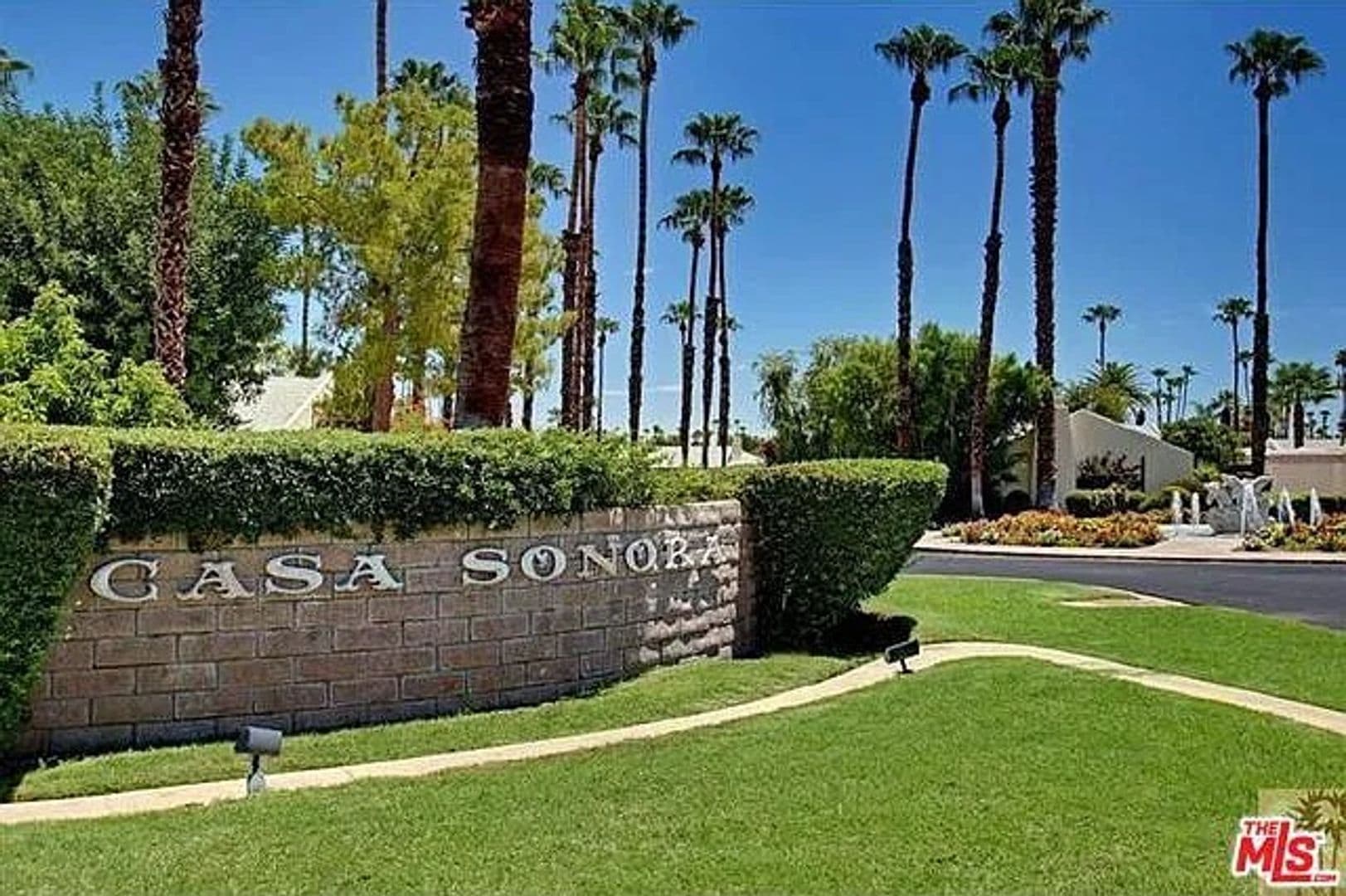 Palm Springs House: 1721 Capri Circle