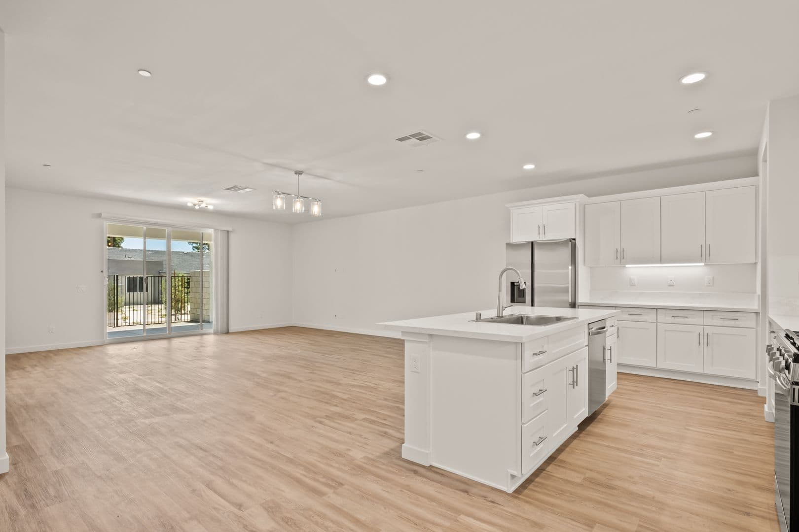 Indio House: 49110 Cochran Drive