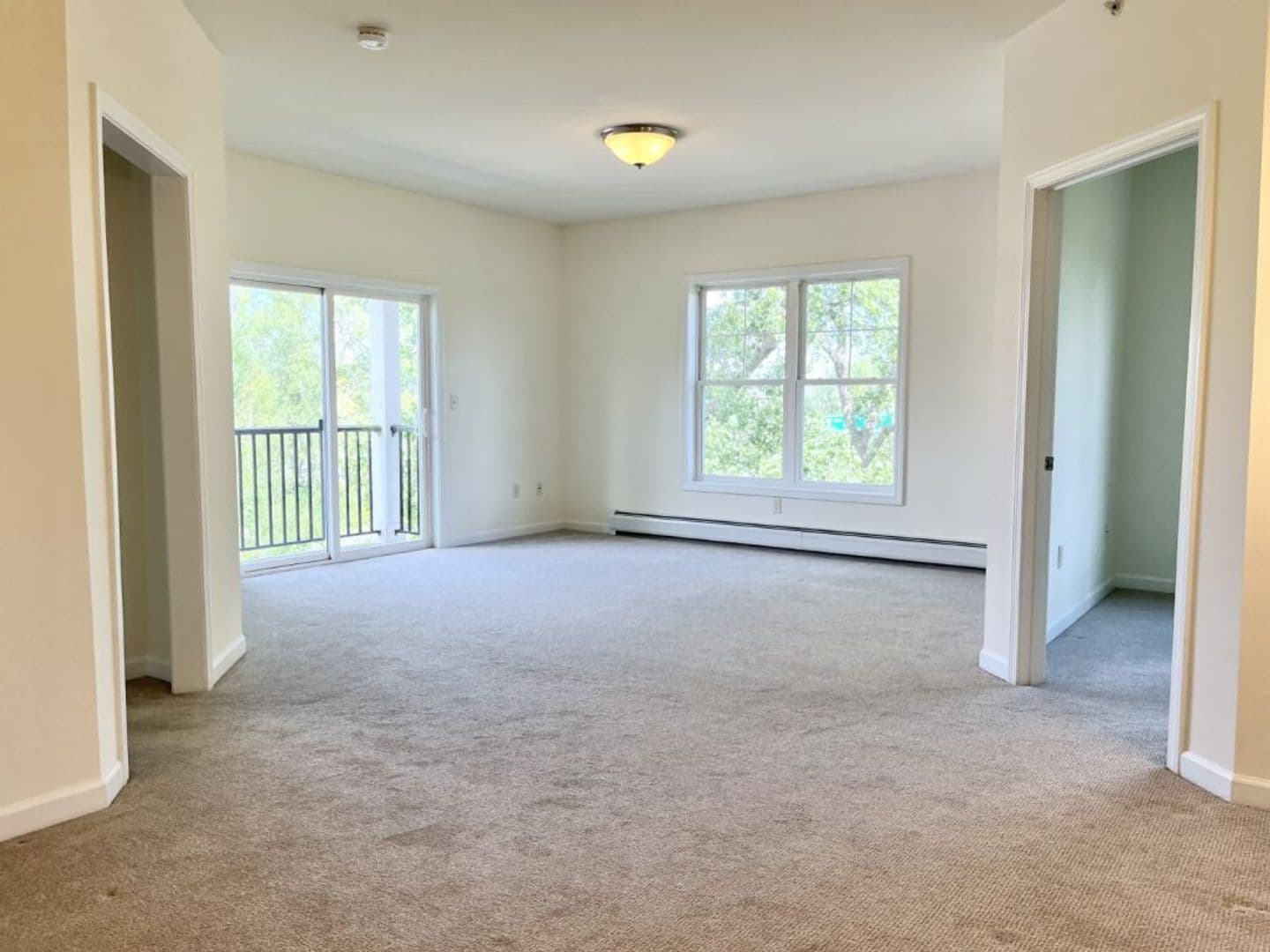 South Burlington Apartment: 326 376 Quarry Hill Road