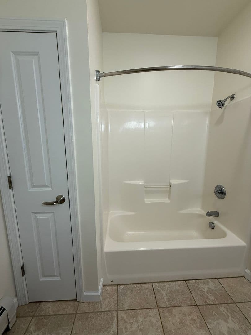 South Burlington Apartment: 326 376 Quarry Hill Road