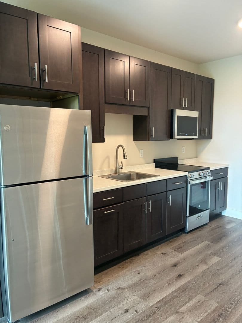 South Burlington Apartment: 61 North Dorset Street