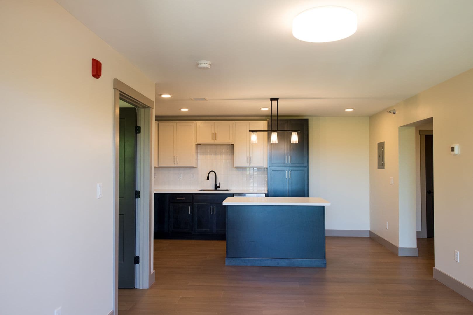 South Burlington Apartment: 151 Larkin Way