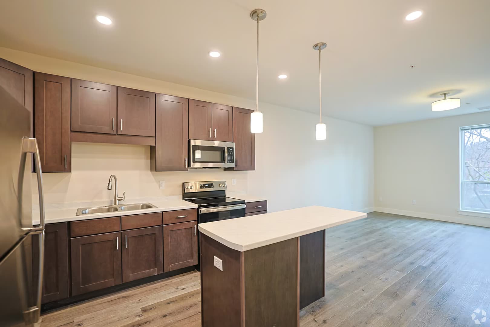 South Burlington Apartment: 61 North Dorset Street