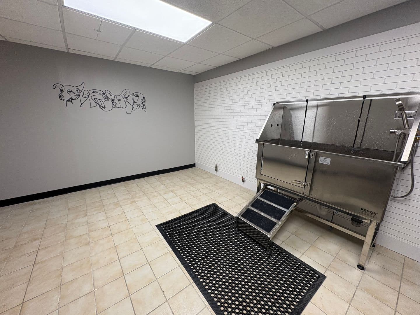 South Burlington Apartment: 144 Larkin Way