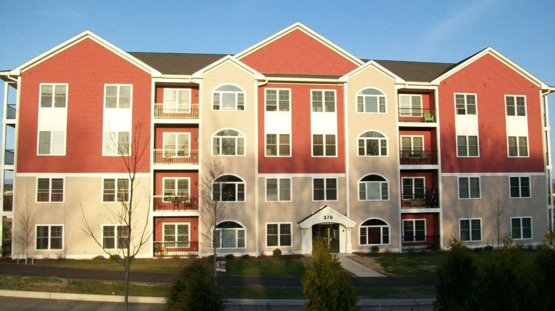 South Burlington Apartment: 326 376 Quarry Hill Road