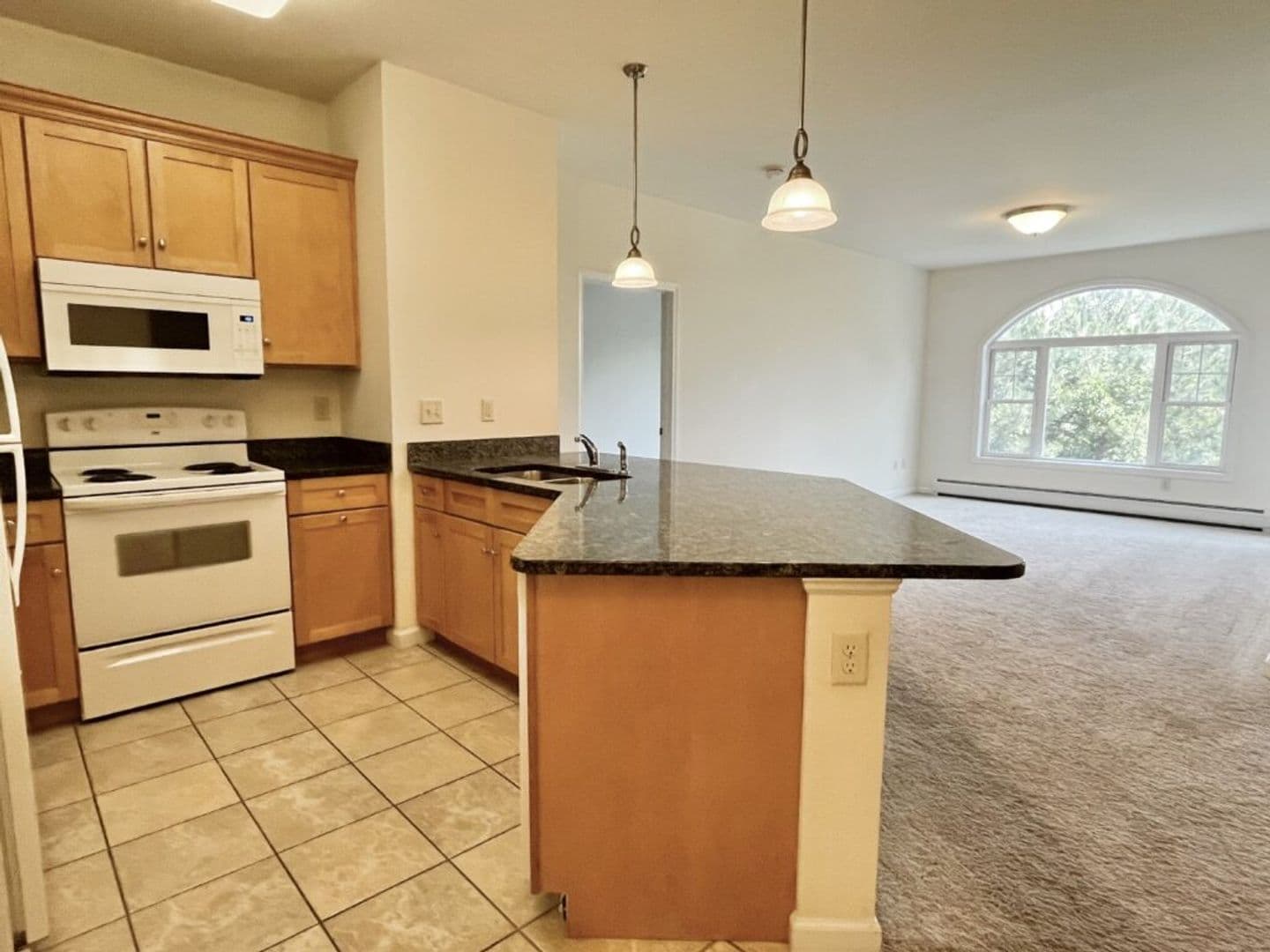 South Burlington Apartment: 326 376 Quarry Hill Road