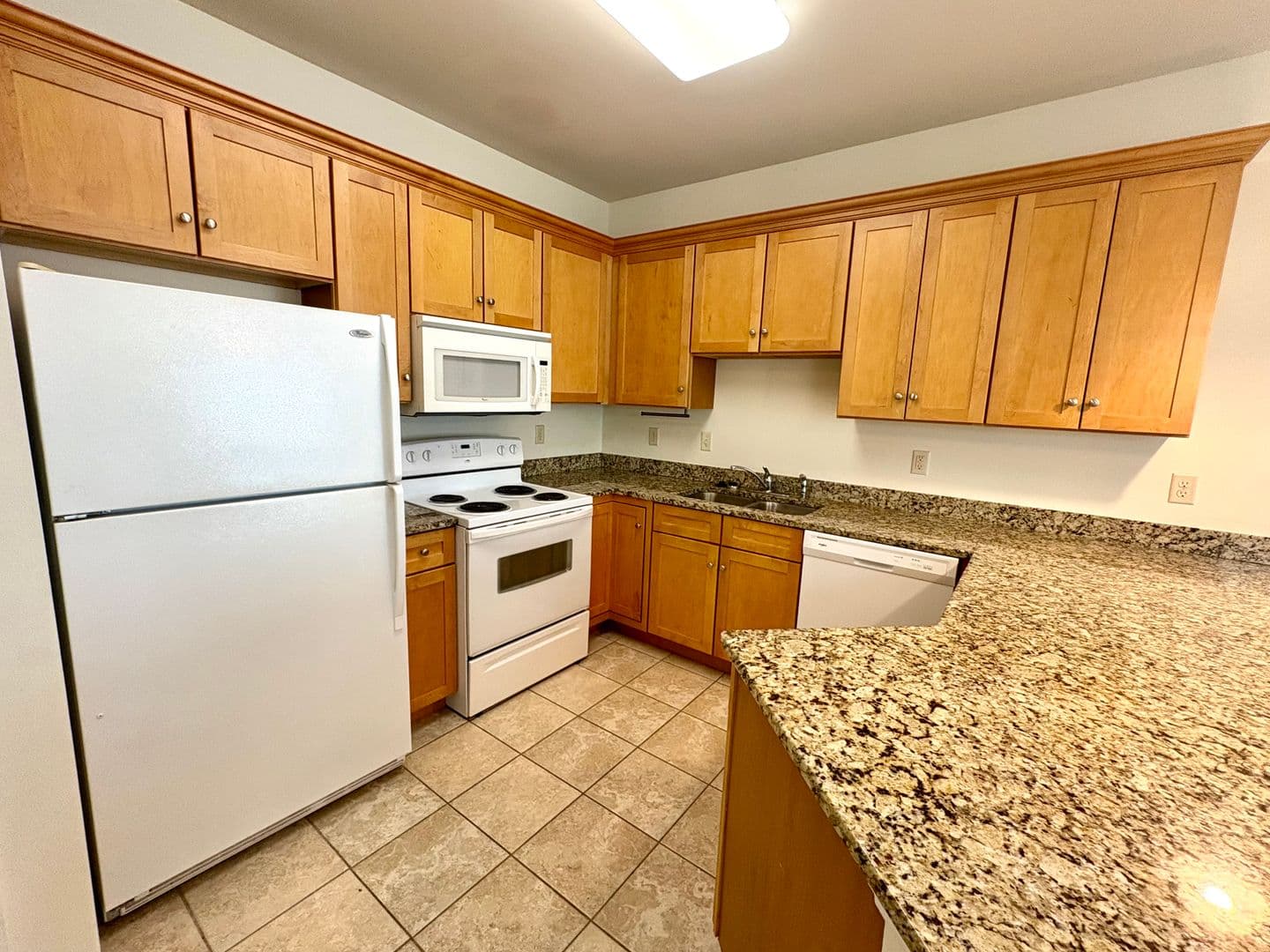 South Burlington Apartment: 326 376 Quarry Hill Road