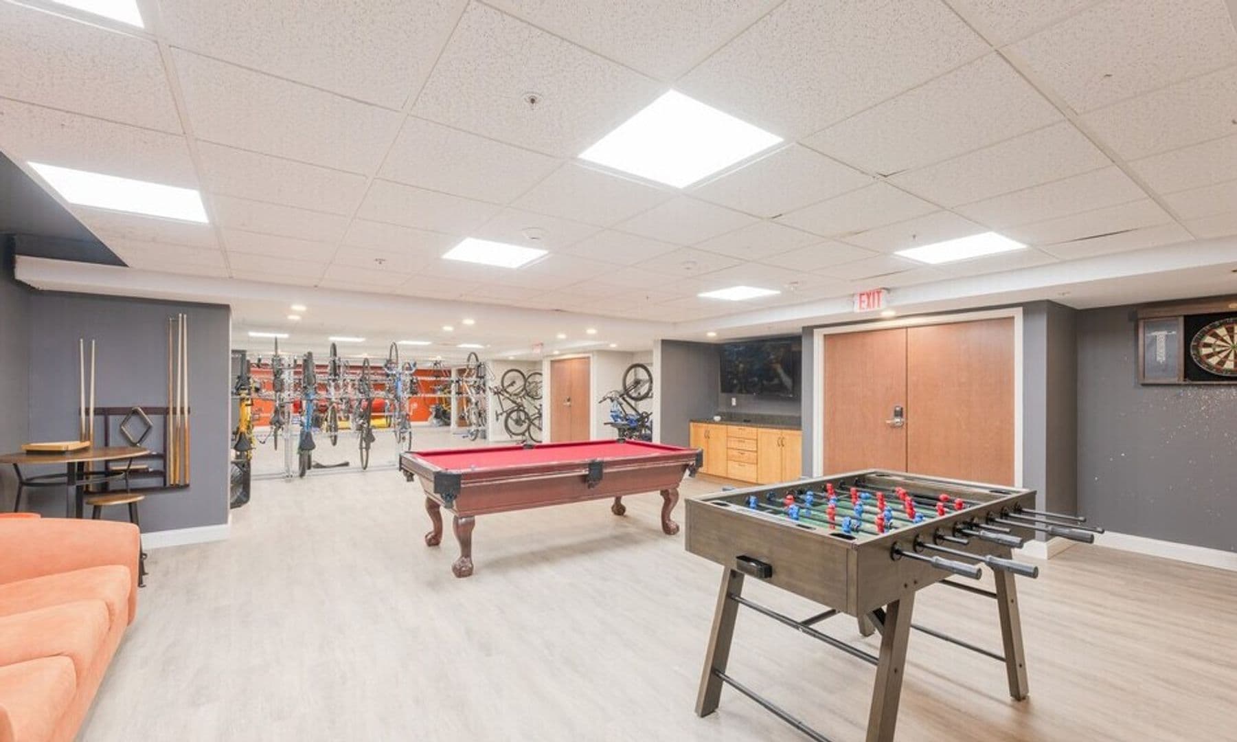 South Burlington Apartment: 144 Larkin Way