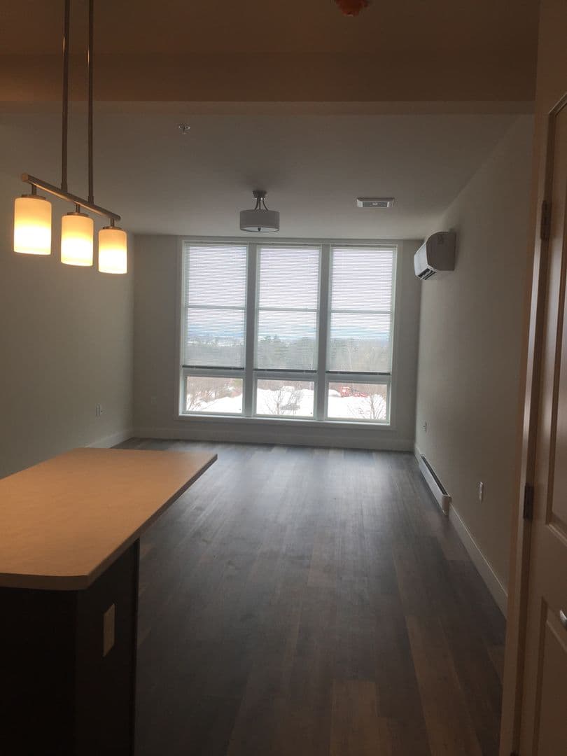 South Burlington Apartment: 1185 Shelburne Road