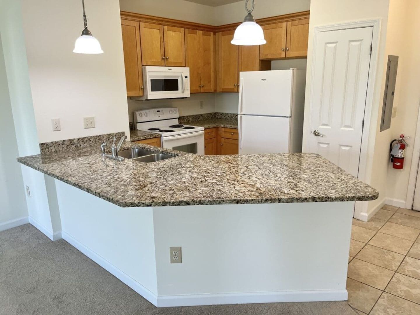 South Burlington Apartment: 326 376 Quarry Hill Road