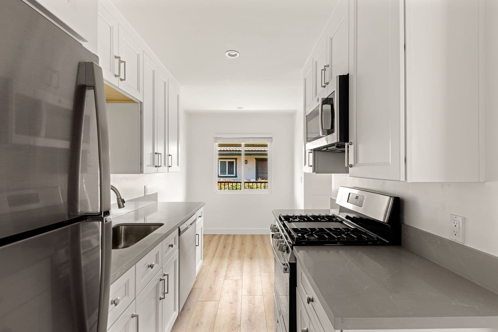 San Diego Apartment: 4055 Utah St