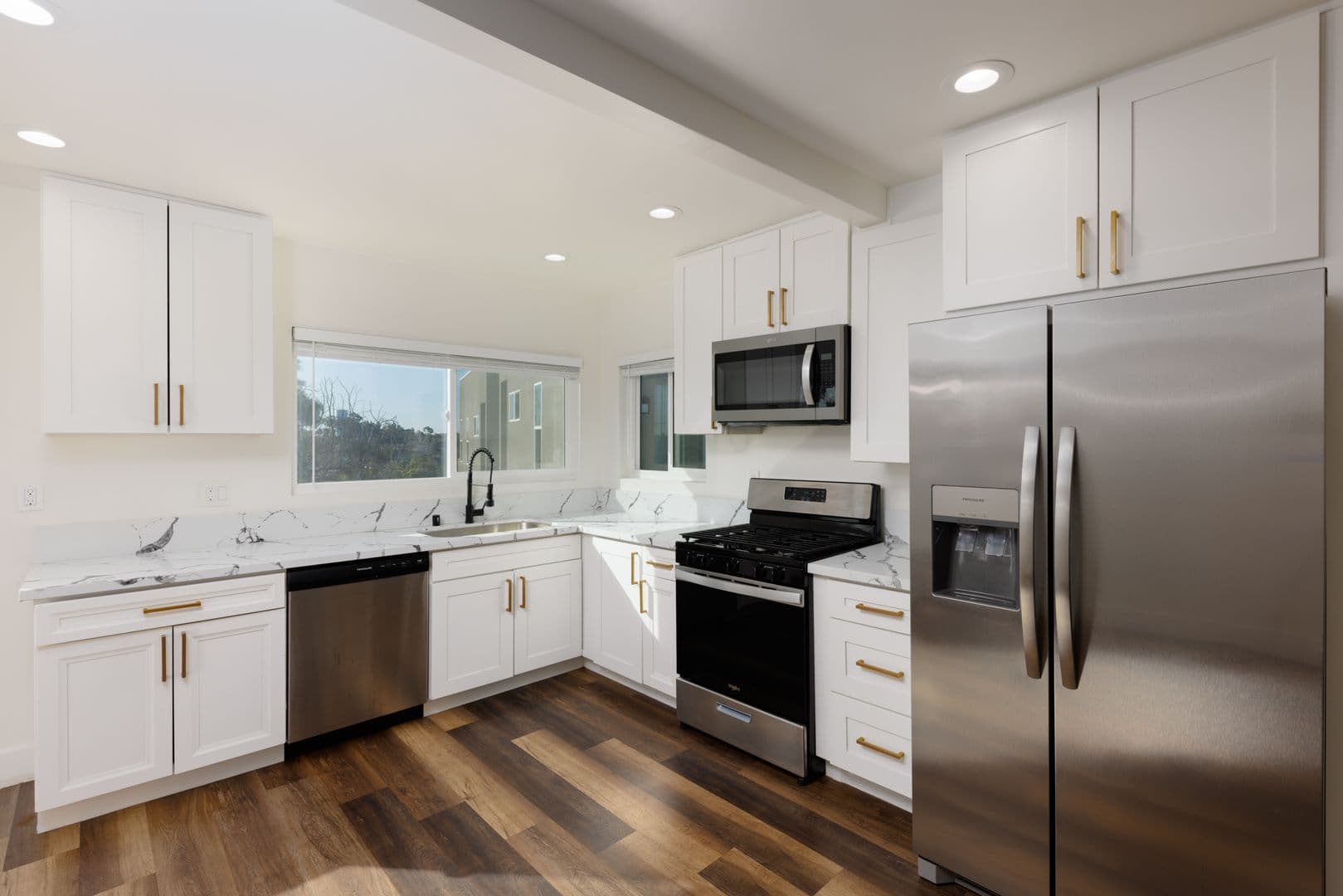 San Diego House: 6283.5 Lorca Drive