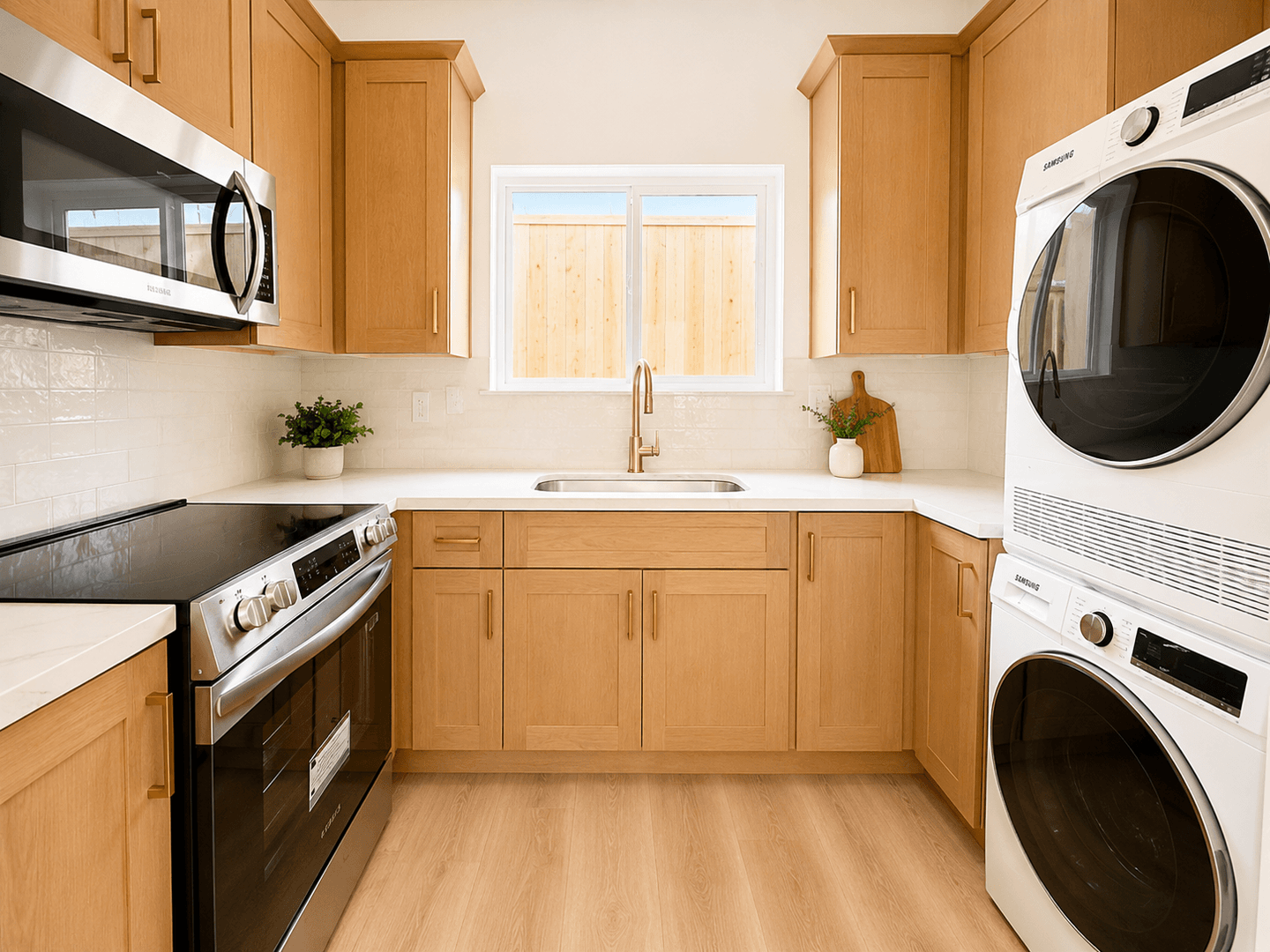 San Diego Apartment: 3367-3371 B St.