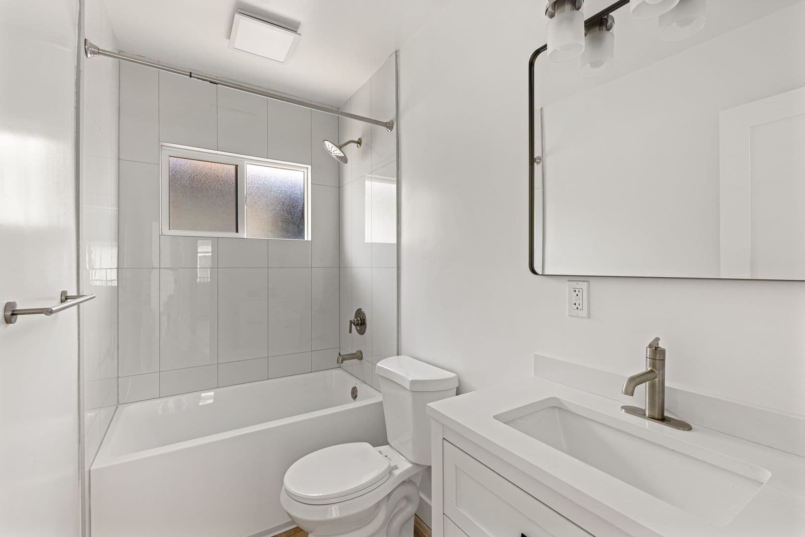 San Diego Apartment: 4055 Utah St